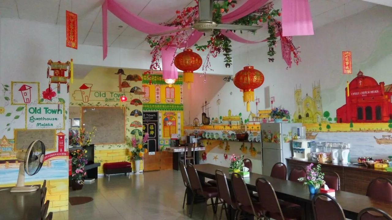 Old Town Guest House Malacca Couette-café